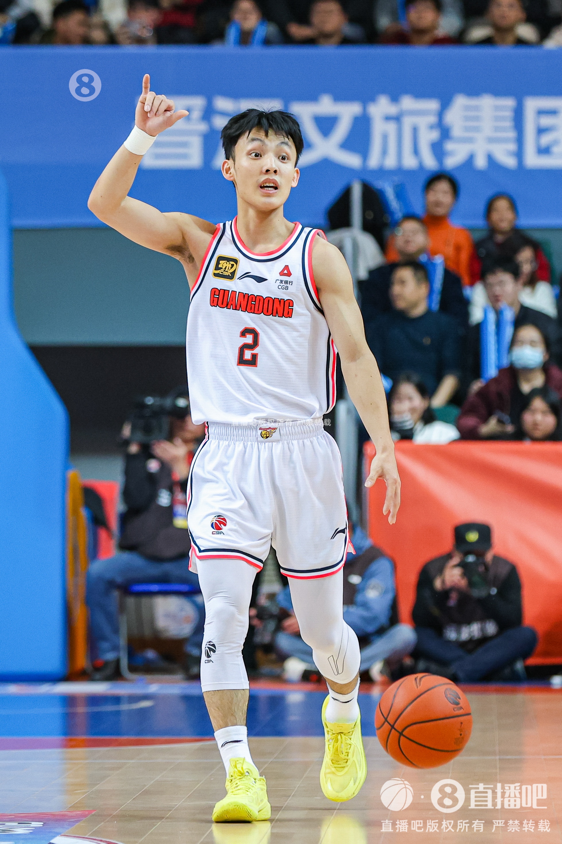 北控索要徐杰遭拒致陈国豪交易流产 广东队坚决不放核心后卫